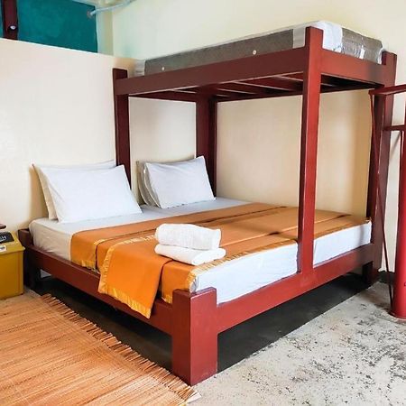 Lexias Hostel And Workspace - Siargao Catangnan Kültér fotó